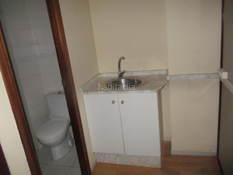 Foto d7251159-69f2-42d5-be5c-60630bdb2989. Local comercial a Centro Villarreal / Vila - real