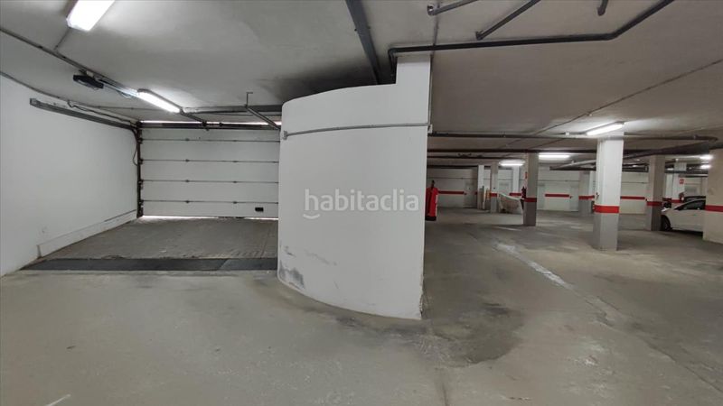 Foto 4927bc73-1e63-4851-ab98-6202c845ef7f. Aparcament cotxe a Pedreguer