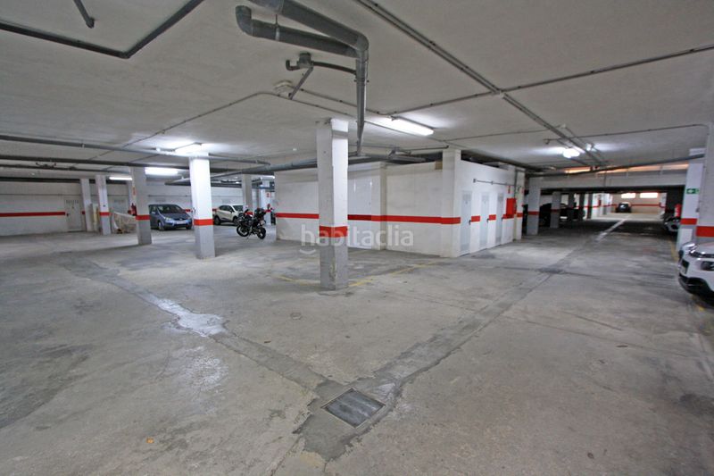 Foto 65c131ff-f735-434e-b463-c7392698fb97. Aparcament cotxe a Pedreguer