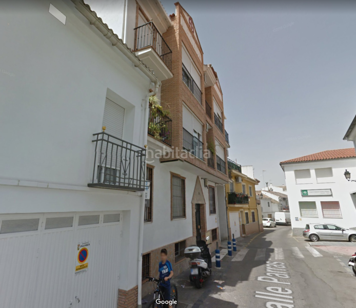 Foto a1ddf45e-caac-41e8-8910-5d2375d990f8. Aparcament cotxe a Ogíjares