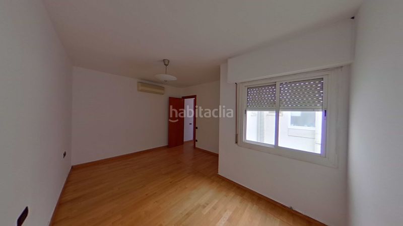 Foto 4f19f7c1-61f6-4c9b-b436-30b1605075ed. Àtic a Centre Mollet del Vallès