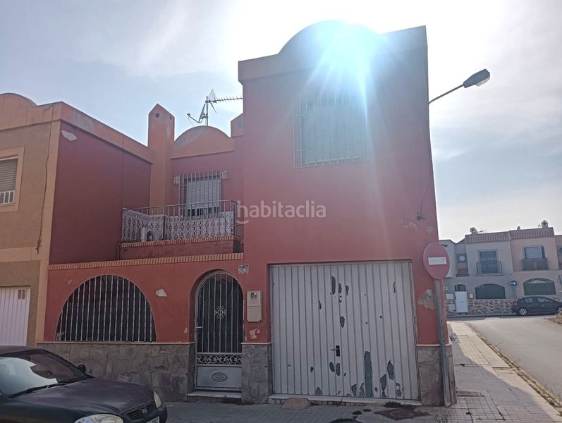 Foto e7586cce-92e3-4c7d-91b2-c05ddd9ab785. Pis a El Alquián Almería