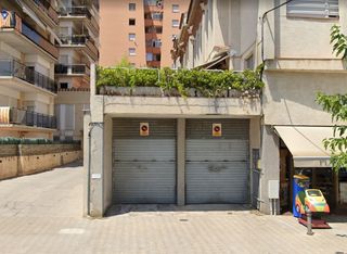 Car parking  Avinyonet