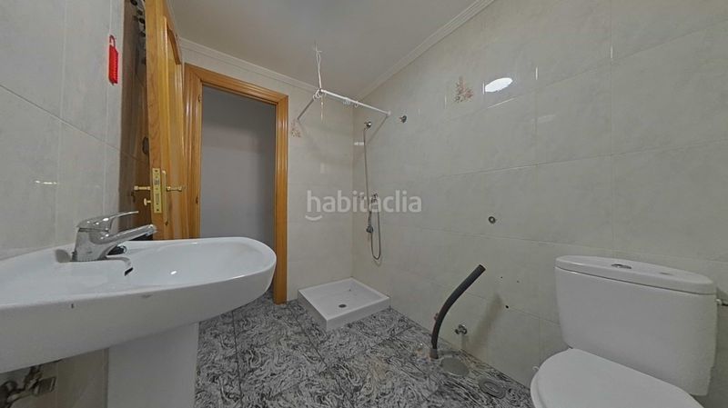 Foto 8177cf8f-f36e-4cdb-9587-61f01ea4a941. Casa adossada a Carracedelo
