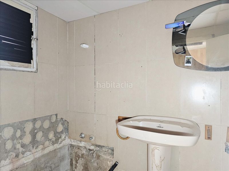Foto 8f7f0c1f-e865-4558-961d-ea66650284cc. Casa adossada a Alagón