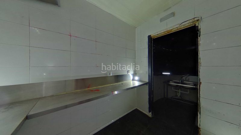 Foto d4be0d31-ff2e-43fe-9a2b-3571ad954c50. Local comercial a Cuatro Caminos - Azca Madrid