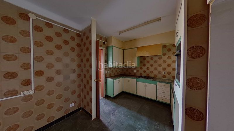Foto 1c74492c-1b3c-47c9-a54f-4cb94ae07003. Piso en Centre Figueres