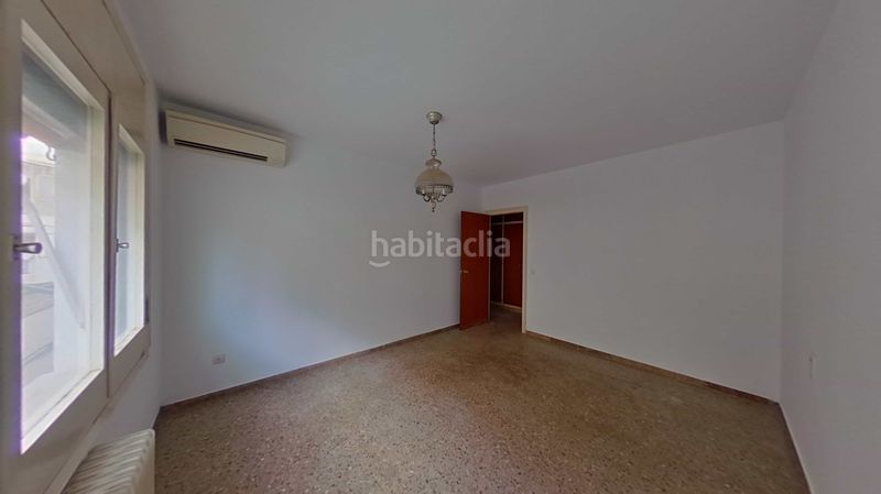 Foto 87cd3944-b06e-498c-8c90-d299bbf49a47. Piso en Centre Figueres