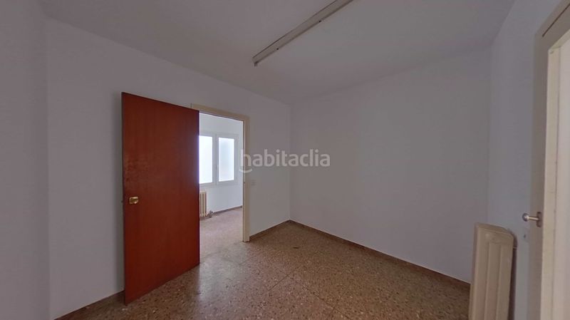 Foto 8b1e64af-cf99-42ee-8a9f-9b6e60cdb98b. Piso en Centre Figueres
