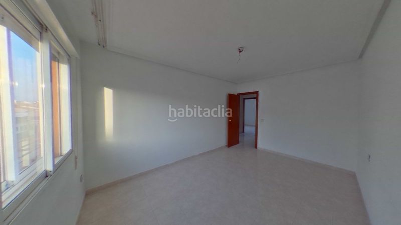 Foto 0c16e474-8680-4bd4-8267-7150369bc09e. Xalet amb aparcament a Malpartida de Plasencia