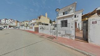 Maison à Urbanización Santa Rosa