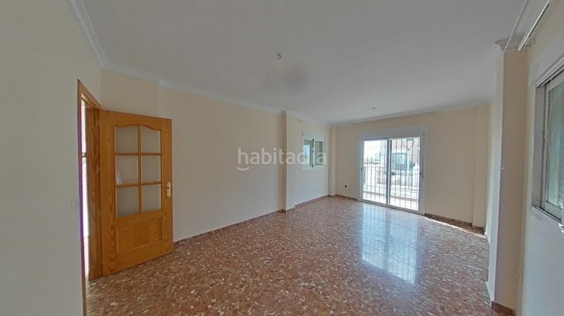 Foto a94b5a00-5a5e-44a0-bf67-7f9f05bd3c09. Casa amb aparcament a Urbanización Santa Rosa Torrox