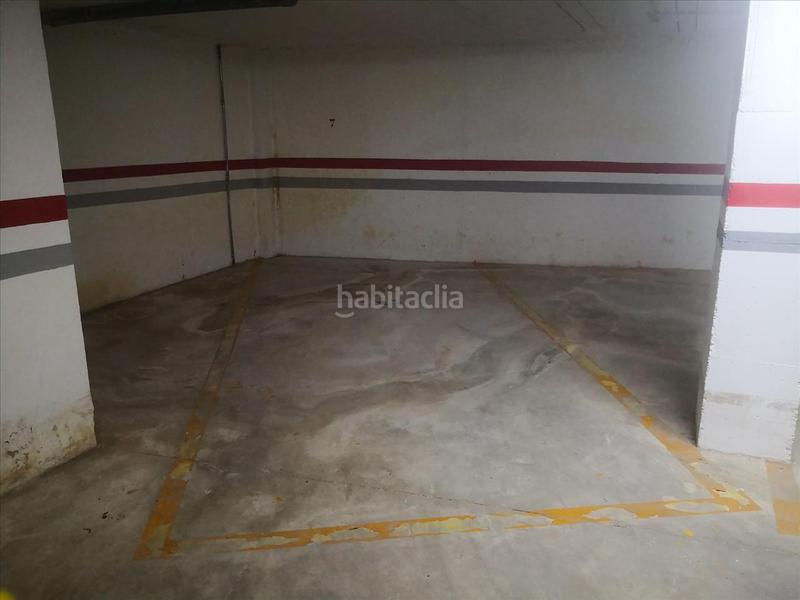 Foto 53942d27-7a2f-4995-8bbf-e9ef98340033. Parking coche en Puerto Deportivo Torrevieja