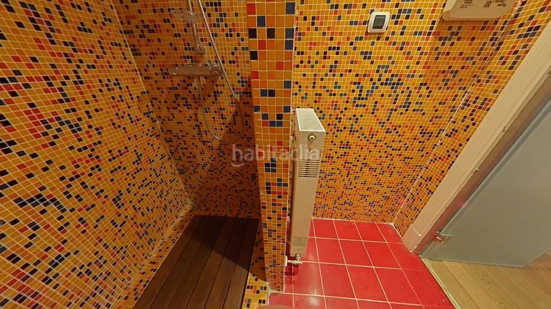 Foto b48a20a2-fed5-48ac-877a-63cbf045a8a4. Casa amb aparcament piscina a Mungia