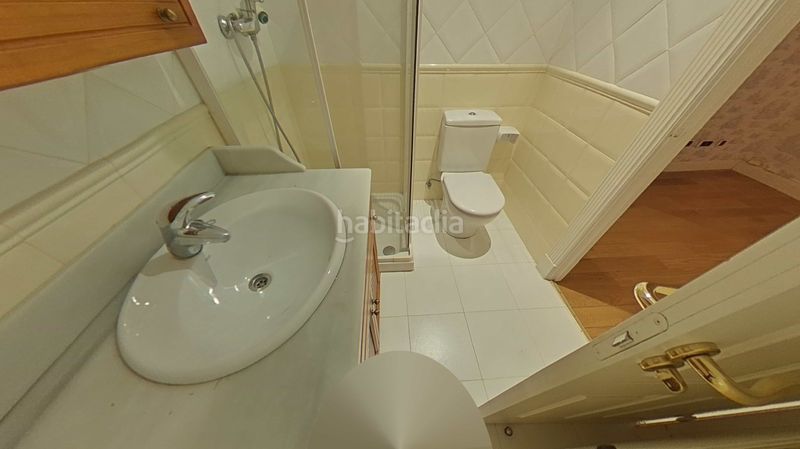 Foto f9bff778-8c65-4f69-9066-4f68746a2d62. Casa amb aparcament piscina a Mungia