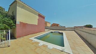 Maison  Rossinyol-papagai