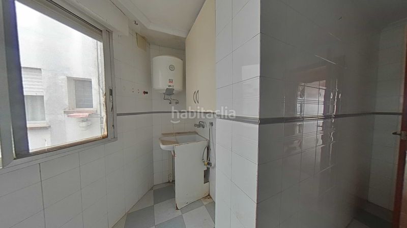 Foto ecda3d0a-36cd-41a7-9ee5-14fec2f00618. Piso en Nules