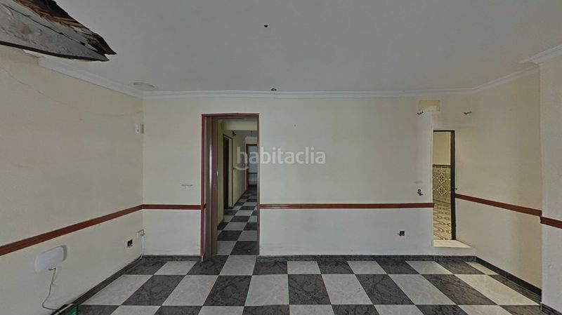 Foto 0a65c9db-ff4d-46e8-bc33-0292daaad6b6. Piso en Centro Utrera