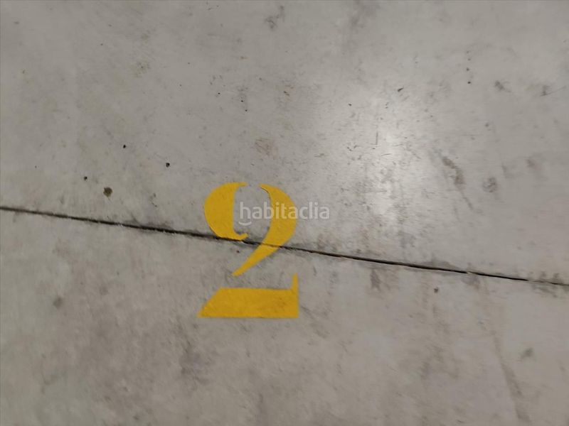 Foto f7f5f8c0-a96f-454a-b27f-f9d219c942ec. Aparcament cotxe a Centro Tudela