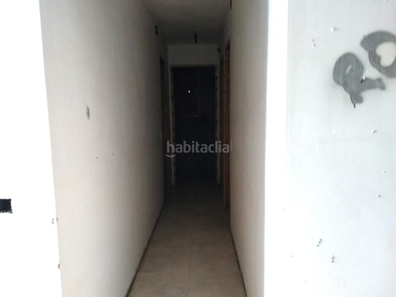 Foto a8960763-7bbe-45c4-a562-b7443b20a1be. Casa adossada a Aiguamúrcia