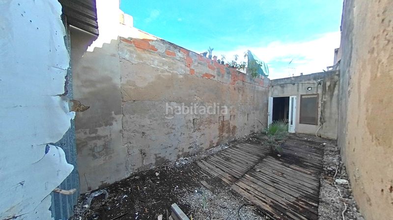 Foto eb7f3f60-3faa-4178-ab46-4e3d66229bec. Local comercial a Xeraco