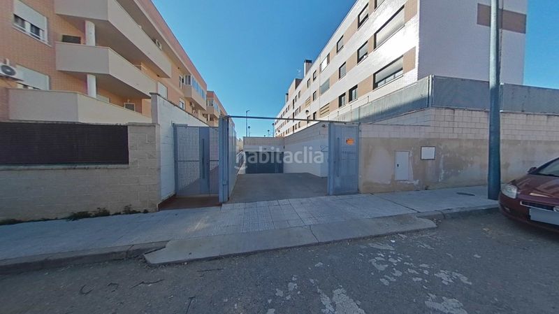 Foto 064c0aab-2014-4f19-a20a-209ce7b07dc2. Pis amb calefacció aparcament piscina a PAU 2-600 Puertollano