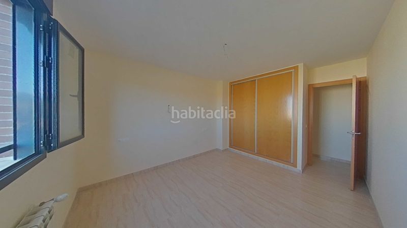 Foto a1221e66-c41f-40df-8683-a37f430c41c1. Pis amb calefacció aparcament piscina a PAU 2-600 Puertollano
