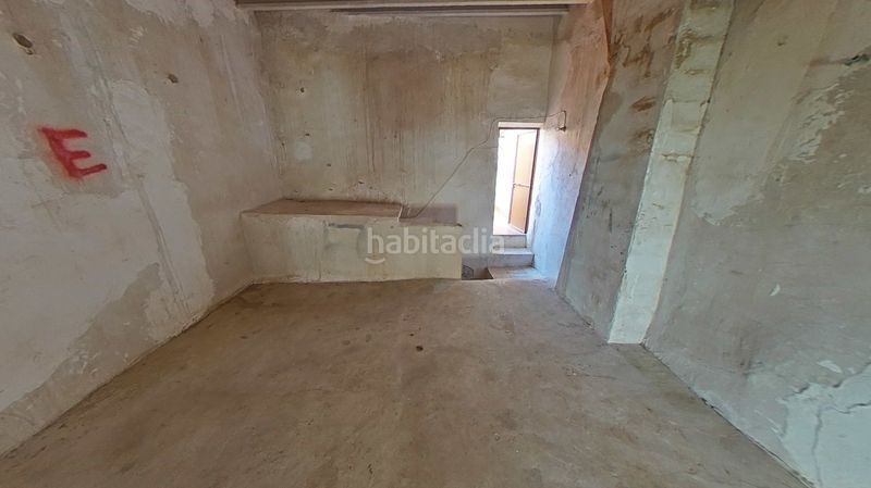 Foto 5c3cdb15-9270-4d33-836b-0821f1b1f4b9. Casa adossada a Mula