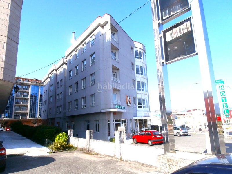 Foto 20fb8aaf-0dc0-4a2d-ac0c-780f753809bc. Edificio in Ponteareas