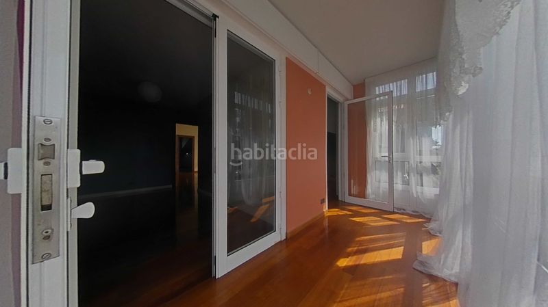 Foto 13b86726-3369-4449-abf8-4c845d1f4a73. Casa adossada amb aparcament a Eirís Coruña (A)