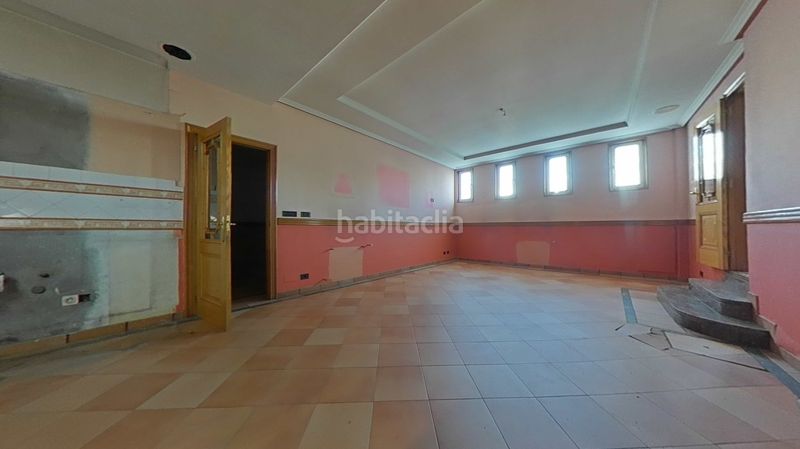 Foto 9d2ede4f-dc0b-435f-838a-4a0f00fcd107. Casa adossada amb aparcament a Eirís Coruña (A)