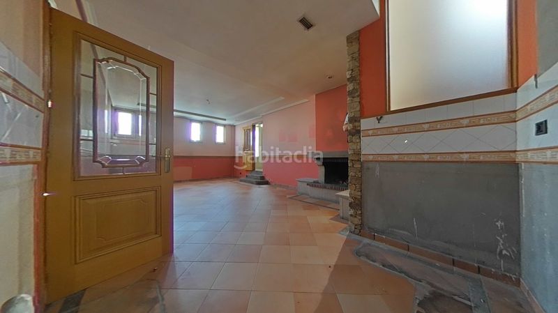 Foto c9b91816-3538-4c69-9df5-2df3780ddda3. Casa adossada amb aparcament a Eirís Coruña (A)