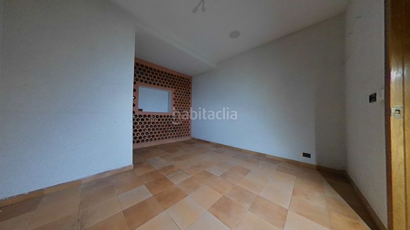 Foto d8ce44ac-e7c5-4780-9570-7ae8d38b27b5. Casa adossada amb aparcament a Eirís Coruña (A)