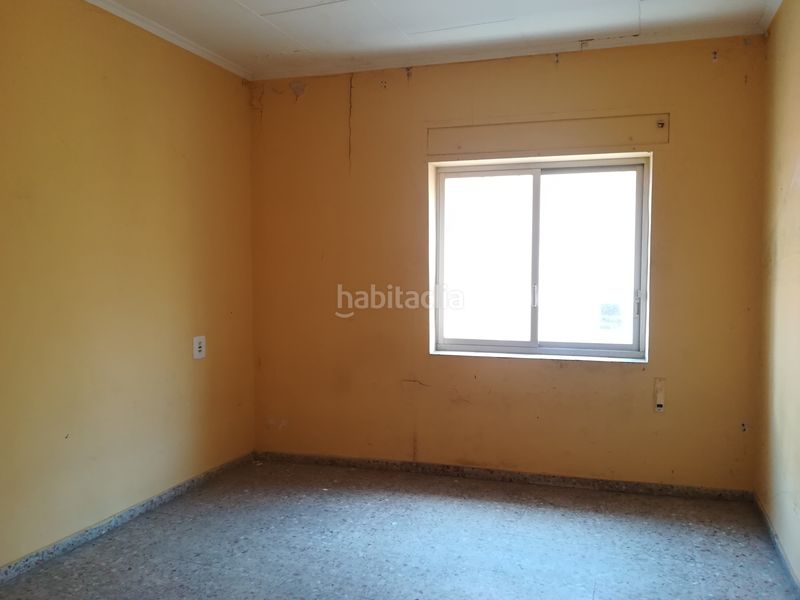 Foto d18f40a9-f87c-4403-a335-70894d15fad9. Casa a Carcaixent