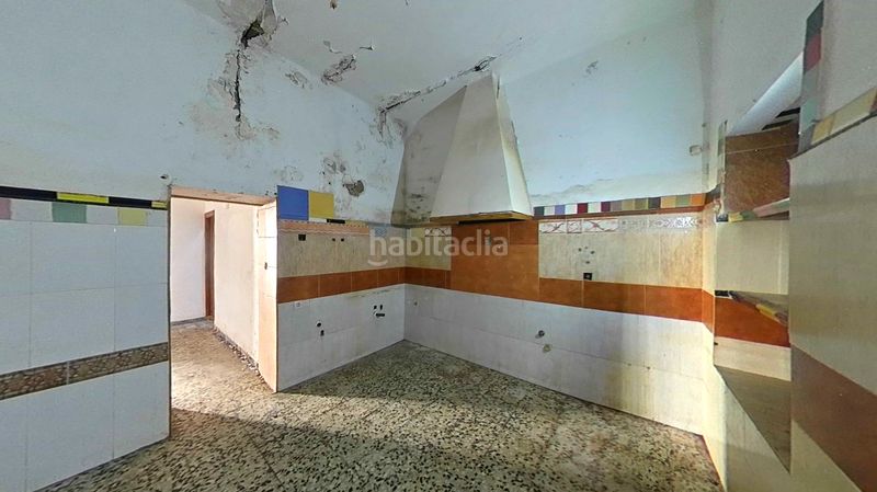 Foto 733c1d2a-0ee1-4dee-9c81-5a4e44b91ee1. Casa adossada a Adra