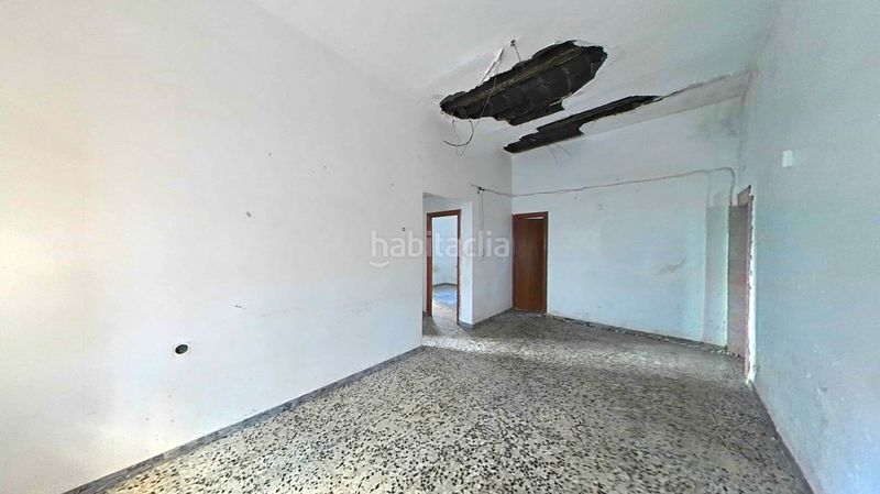 Foto b88a1a6c-c7ea-4823-beda-a20ec5b3d9c3. Casa adossada a Adra