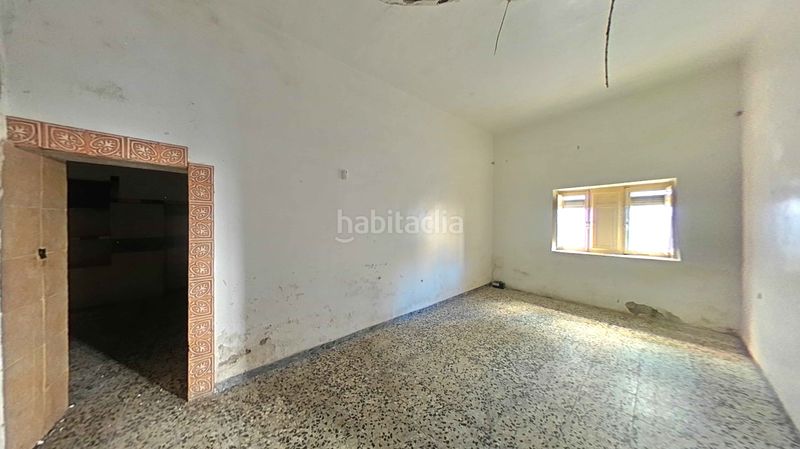 Foto db68f1df-f161-41a6-95a8-e5736bd811ea. Casa adossada a Adra