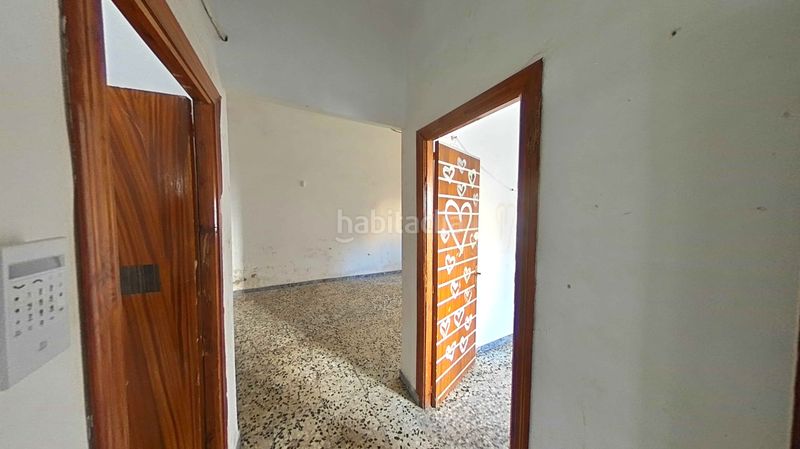 Foto e2278950-2732-41a4-8da3-b90e95f56e4f. Casa adossada a Adra