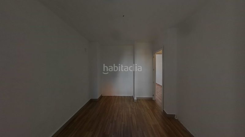 Foto 44a8cec7-5ccb-42ba-beb8-38a0861b5d85. Pis a Villaverde Alto Madrid