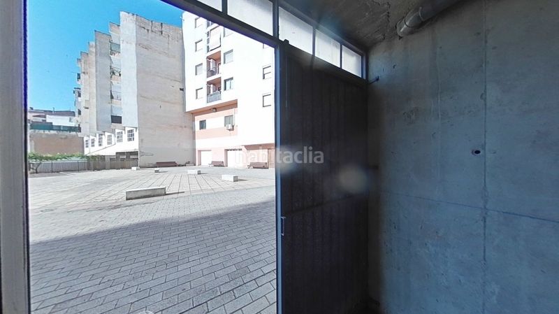 Foto 17c66cab-94b6-4de9-b487-5d513d5eb4ef. Local comercial a Autol
