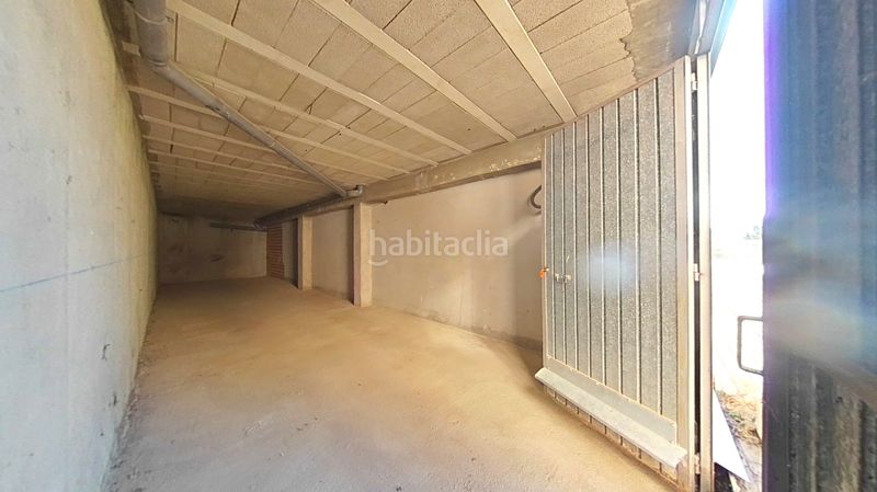 Foto 5ef3898f-ce10-43c9-8d84-9050532c6e54. Local comercial a Autol