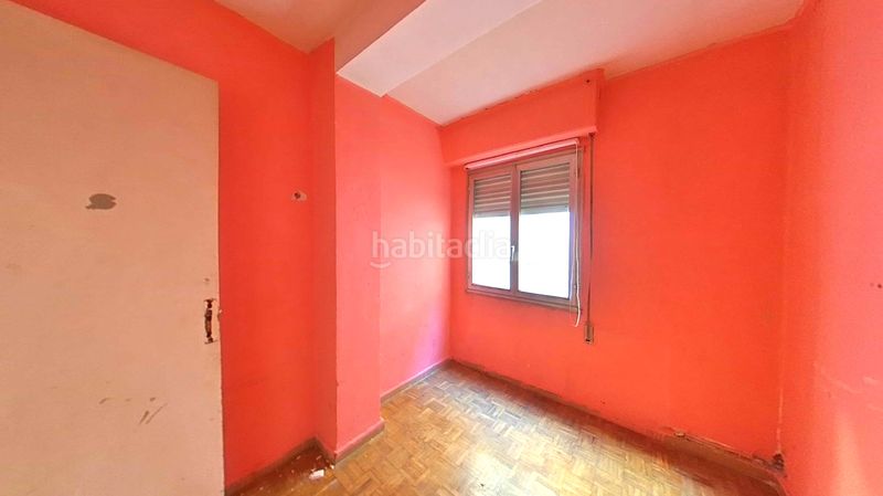 Foto c8ec41cb-f450-42bb-85d0-99166f8dc2e8. Pis a Crucero León