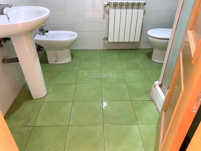 Foto fd1e031b-a6fa-4934-af25-15c98e9af14b. Casa adossada amb calefacció a Santa Fe