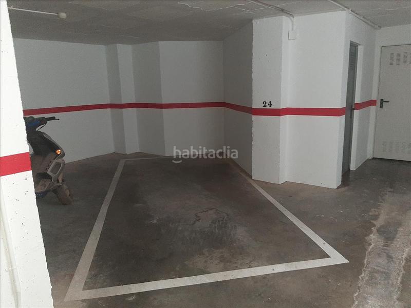 Foto b6320e73-164d-458f-9d78-759ad09f372e. Aparcament cotxe a Playa Burriana