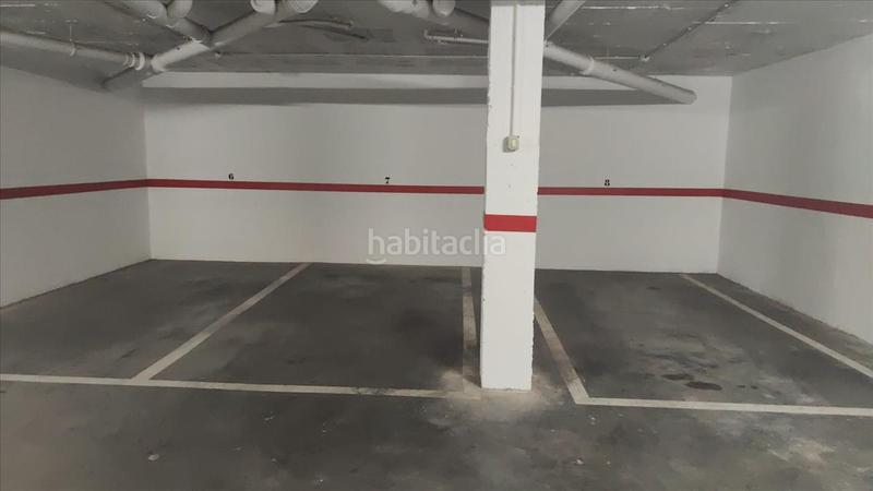 Foto e4152b86-c97f-4569-95ee-b551212785c5. Aparcament cotxe a Playa Burriana