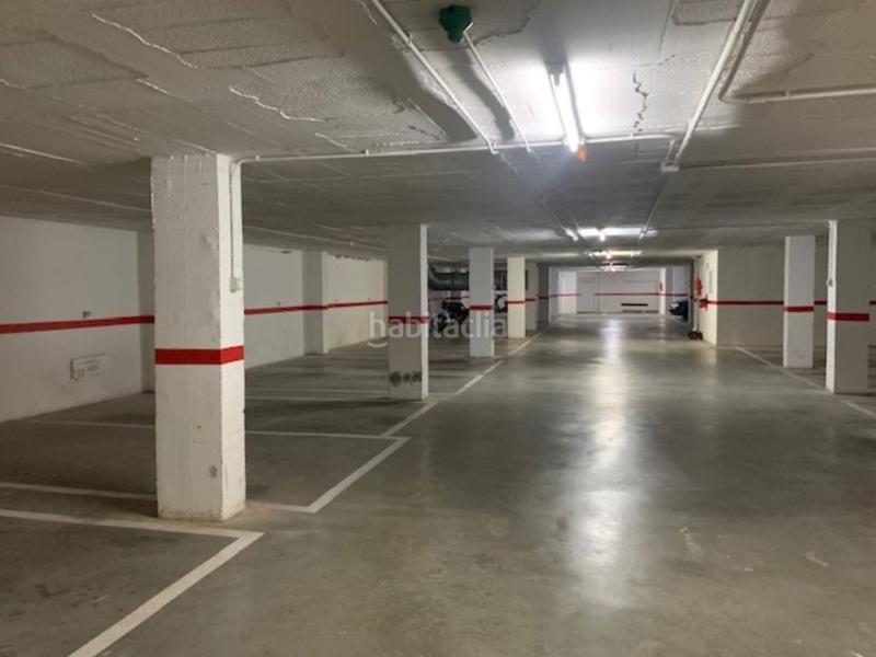 Foto d7b01dad-f9f4-4456-a3cd-95ee559cc115. Parking coche en Playa Burriana