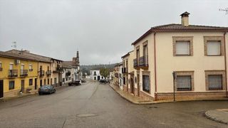Etagenwohnung  Cl cervantes 7 23213 santa elena (jaén)