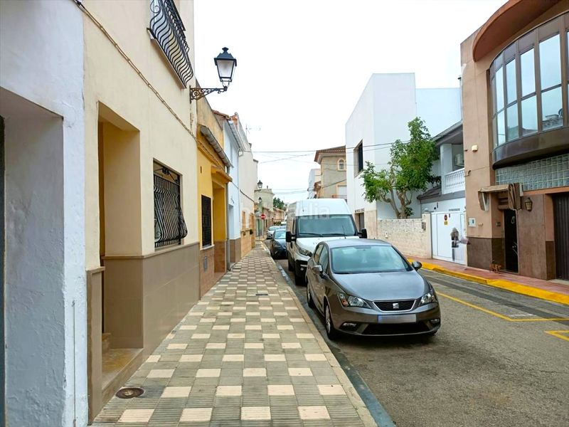 Foto 2445d04a-4e73-4f74-b930-32ea9b553647. Aparcament cotxe a Xeraco