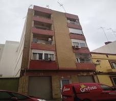 Pis a CL SOT DE CHERA,11 Esc:1 Pl:3 Pt:06 València (Valencia/València)