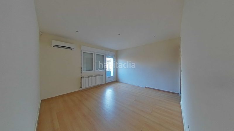 Foto 6d9898d4-e95a-4e41-833d-6503bf1fdfdf. Pis a Marcilla